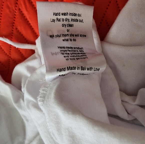 House of MuaMua t-shirt - Picture 6 of 6